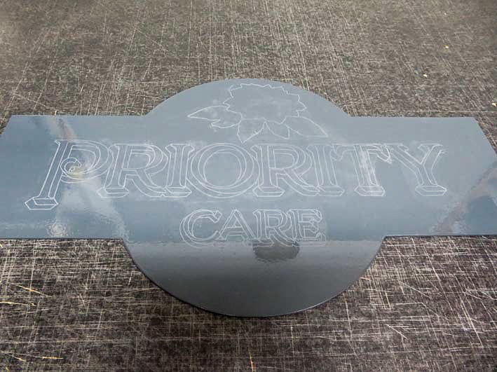 Transferred chalk design