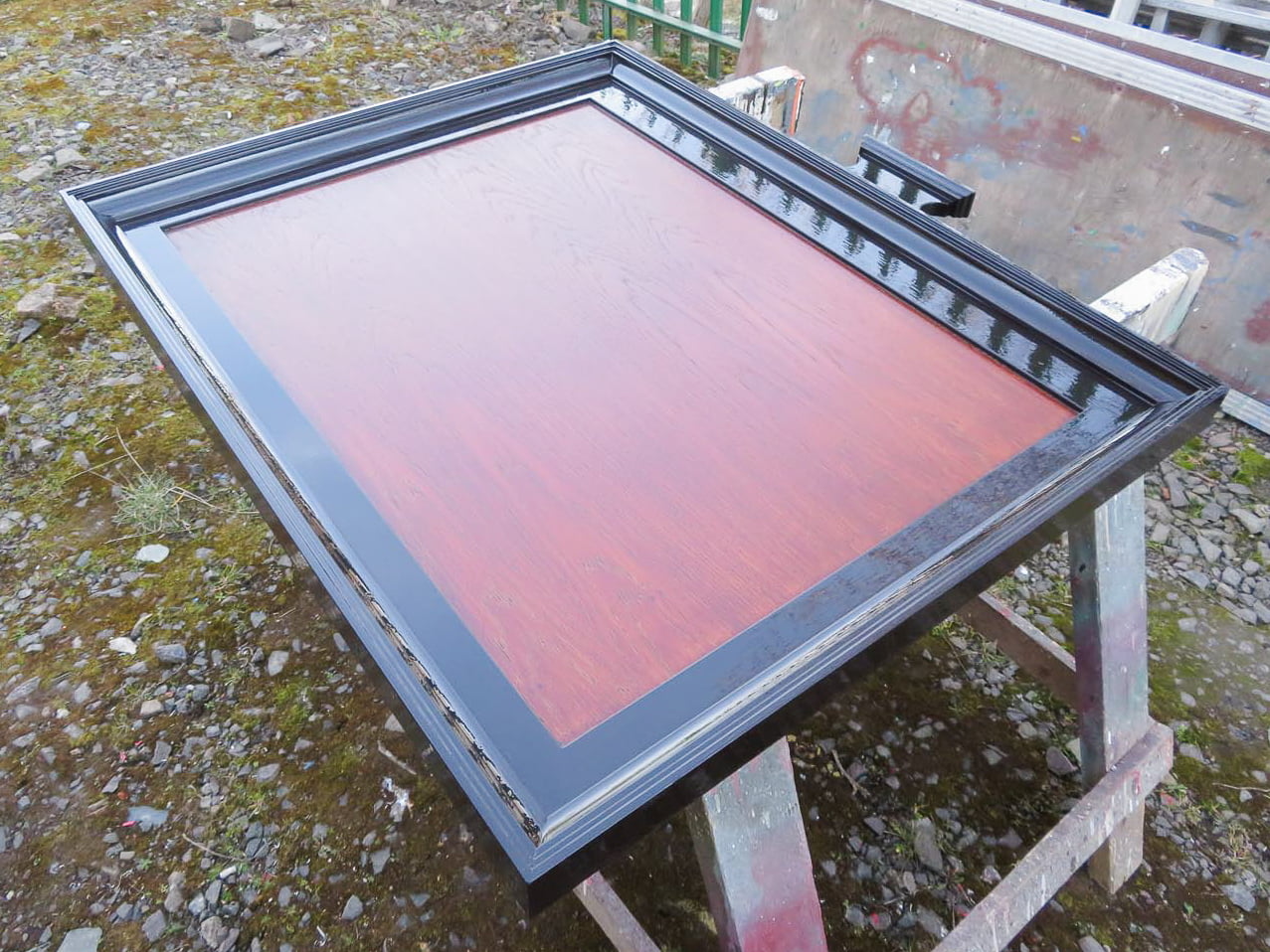 Wooden sign maker in Dundee