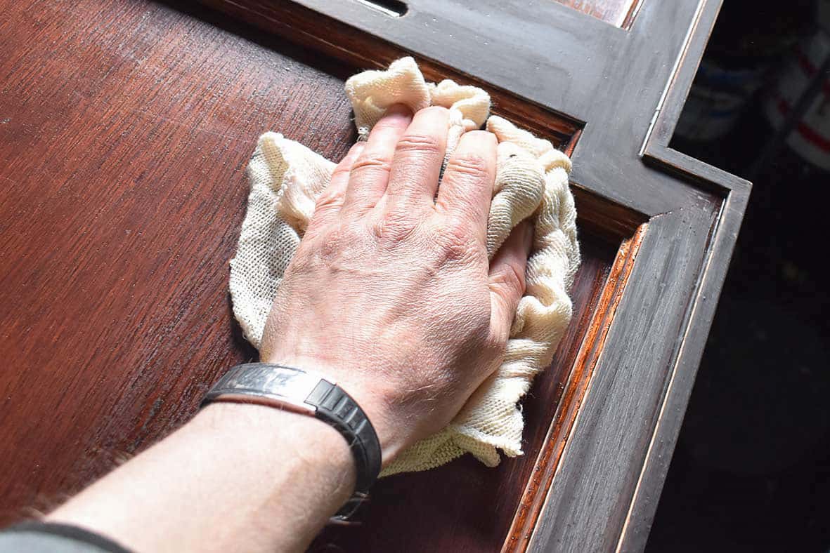 Using a tack rag